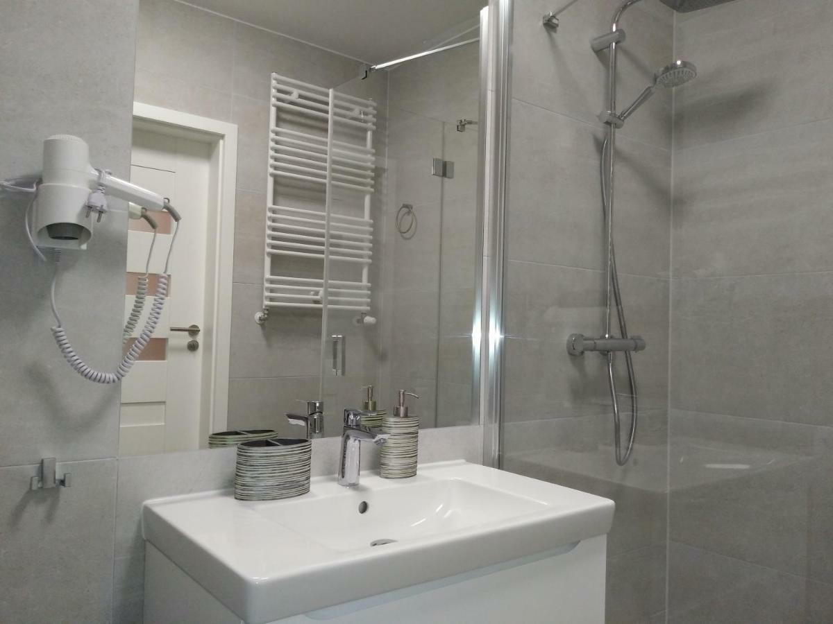 Apartament Z Wellness Nadmorskie Tarasy Kolobrzeg Ngoại thất bức ảnh